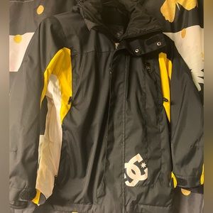 Super cute yellow and black DC sneakers jacket small
